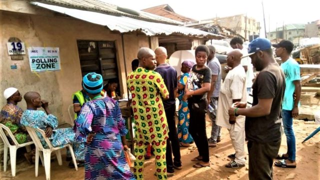 Voting on-going now at EC 30 B, 19 Olasheinde Street, Mushin Lagos