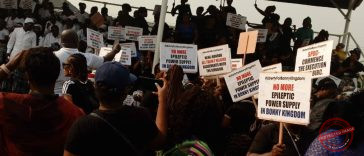Bonny youths suspend shutdown of Nigeria's oil export terminal