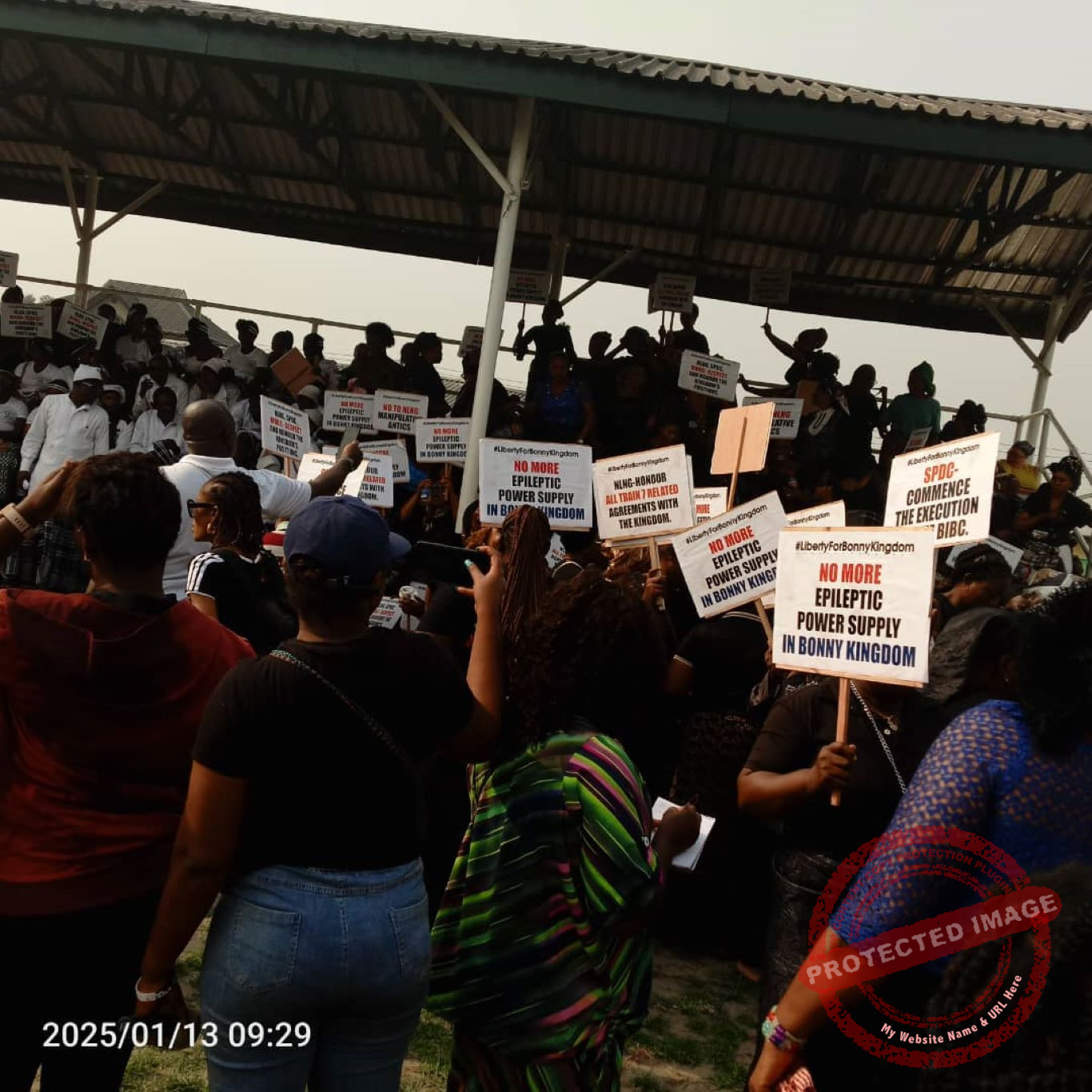 Bonny youths suspend shutdown of Nigeria's oil export terminal