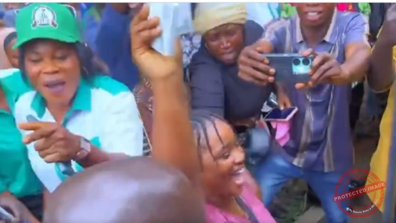 Governor Adeleke Buys Out Puff-Puff Seller, Gifts ₦50,000 in Viral Act of Kindness 