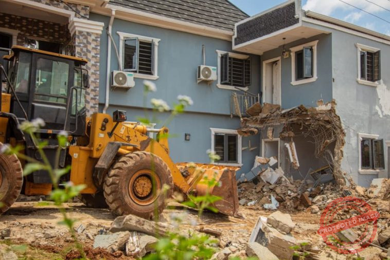 Intense Heat on Suspected Cultists, Kidnappers in Edo as Govt Demolishes 4 Houses, Arrests About 20 Suspects